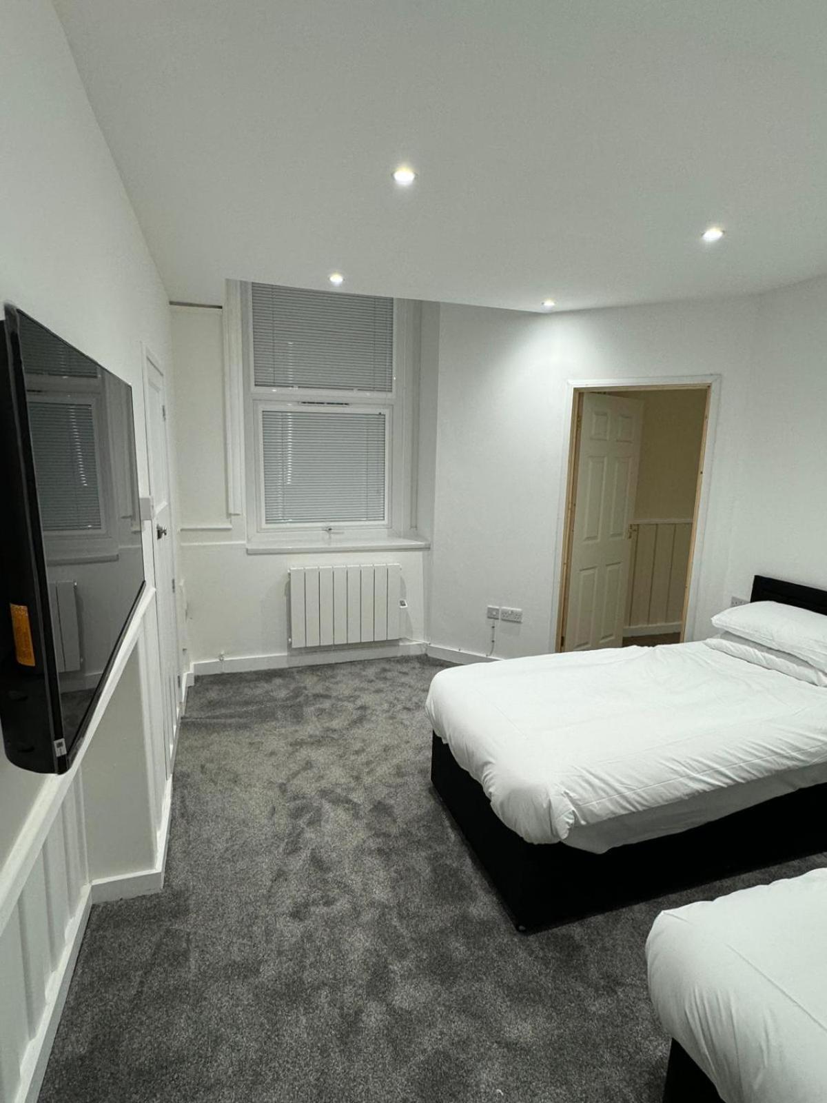 New Station Bed & Breakfast Newport  Ngoại thất bức ảnh